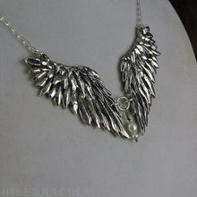 Загрузить изображение в средство просмотра галереи, Thieving Magpie -- Necklace in Bronze or Silver | Hibernacula
