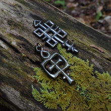 Load image into Gallery viewer, Anima Mundi -- Alchemy Pendant in Bronze or Silver | Hibernacula