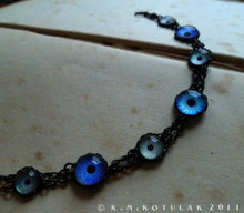 Загрузить изображение в средство просмотра галереи, Twilight Approaches -- Numina Iris Bracelet | Hibernacula