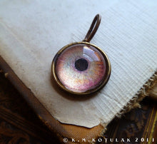 Загрузить изображение в средство просмотра галереи, Iris Charm -- Lion / Medium Pendant | Hibernacula