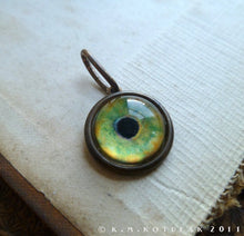 Загрузить изображение в средство просмотра галереи, Iris Charm -- Eagle / Medium Pendant | Hibernacula