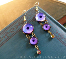 Загрузить изображение в средство просмотра галереи, Dreamer -- Numina Iris Earrings | Hibernacula