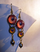 Загрузить изображение в средство просмотра галереи, Rabbit Heart -- Numina Iris Earrings | Hibernacula