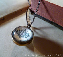Load image into Gallery viewer, 5th Pentacle of Jupiter -- A Talisman for Visions -- Sphere | Hibernacula