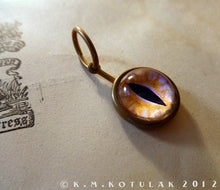 Загрузить изображение в средство просмотра галереи, Iris Charm -- Hot Pink / Small Pendant | Hibernacula