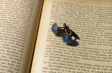 Load image into Gallery viewer, Eternity Pentagram -- Brass Cufflinks | Hibernacula