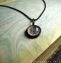 Загрузить изображение в средство просмотра галереи, Norse / Elder Futhark Rune Pendant | Hibernacula