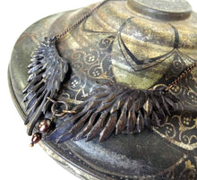 Загрузить изображение в средство просмотра галереи, Thieving Magpie -- Necklace in Bronze or Silver | Hibernacula