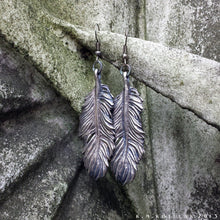 Загрузить изображение в средство просмотра галереи, Owl Feather -- Earrings in Bronze or Silver | Hibernacula