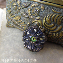Загрузить изображение в средство просмотра галереи, God's Eye -- Iris Pendant in Bronze or Silver | Hibernacula
