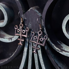 Загрузить изображение в средство просмотра галереи, Aqua Vitae -- Alchemy Earrings in Bronze or Silver | Hibernacula
