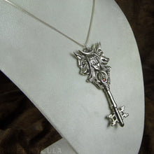 Загрузить изображение в средство просмотра галереи, Key of Hecate -- Pendant in Bronze or Silver | Hibernacula
