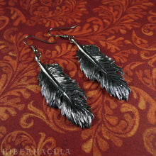 Загрузить изображение в средство просмотра галереи, Owl Feather -- Earrings in Bronze or Silver | Hibernacula
