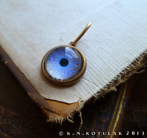 Iris Charm -- Indigo / Medium Pendant | Hibernacula