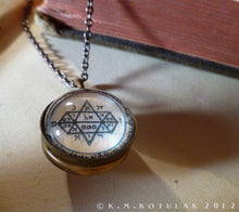 Load image into Gallery viewer, 5th Pentacle of Jupiter -- A Talisman for Visions -- Sphere | Hibernacula

