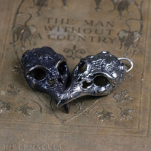 Загрузить изображение в средство просмотра галереи, Plague Mask -- Pendant in Bronze or Silver | Hibernacula
